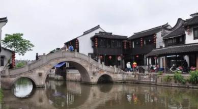钟落潭镇白沙村开展“垃圾科学分类 文明你我同行”垃圾分类主题宣传活动